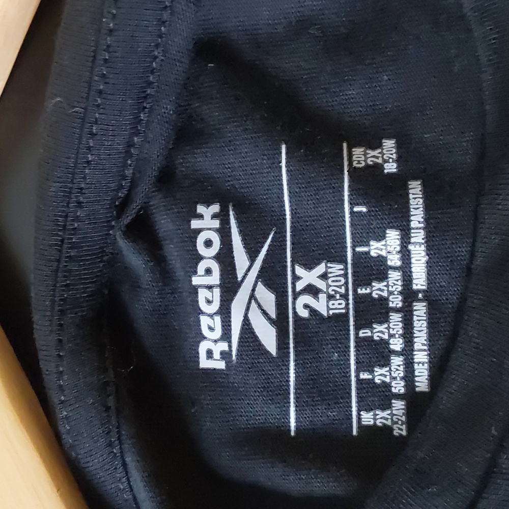 Reebok Women's Black Tee with White Logo - Picture 3 of 4